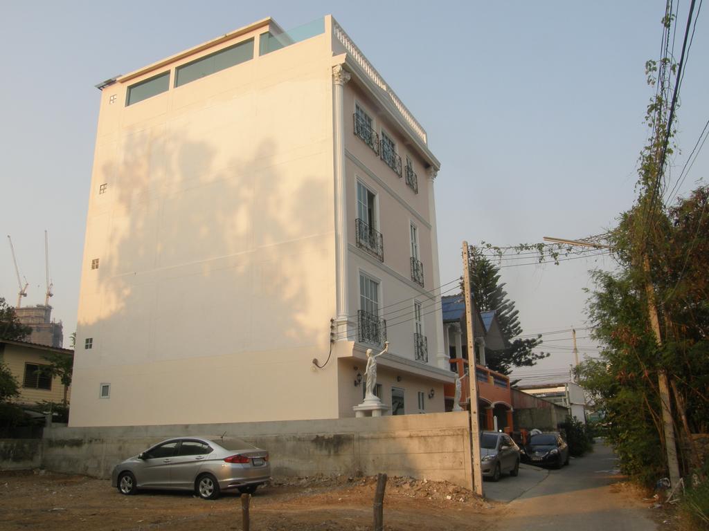 Wansabai Place HHQ Exterior photo