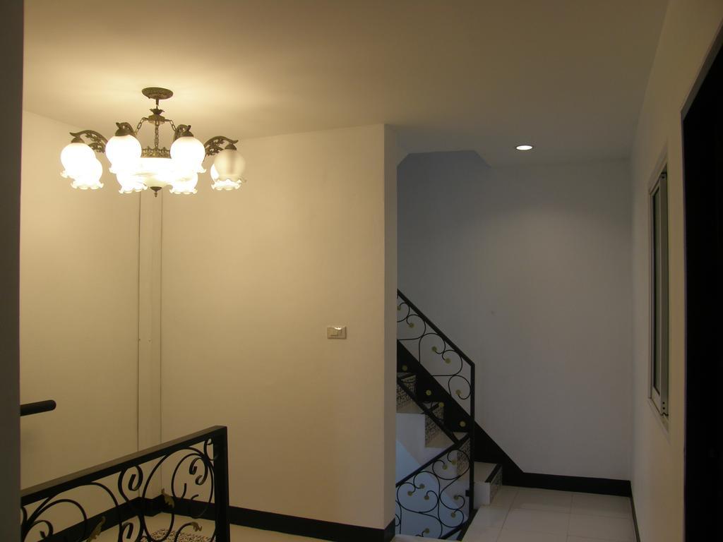 Wansabai Place HHQ Exterior photo